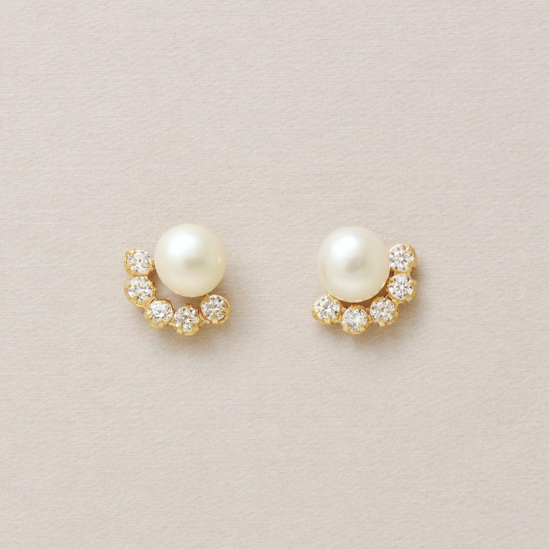 18K/10K Glittering Freshwater Pearl Earrings (Yellow Gold) – TAKE