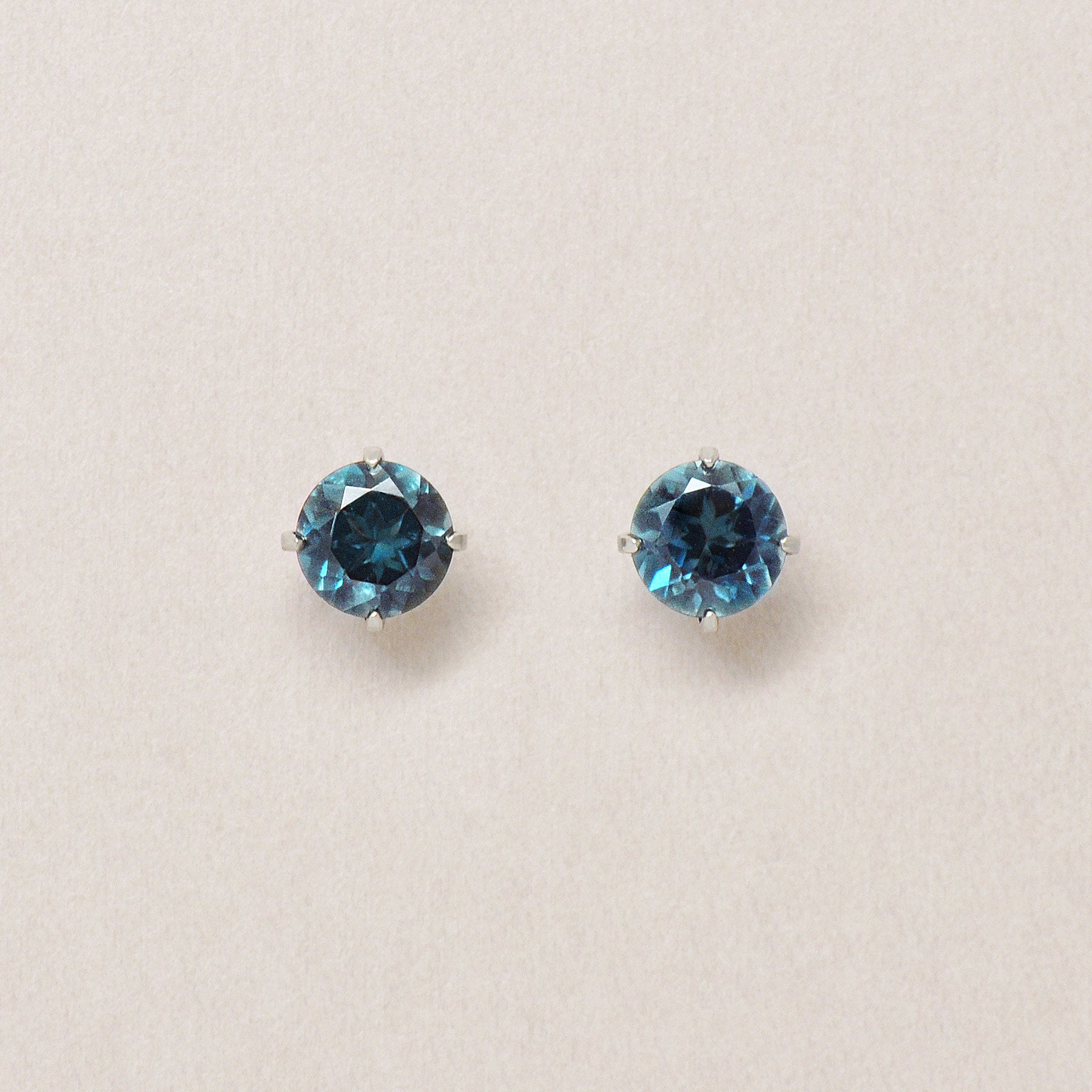 Second Earrings] Platinum London Blue Topaz Earrings – TAKE-UP Jewelry
