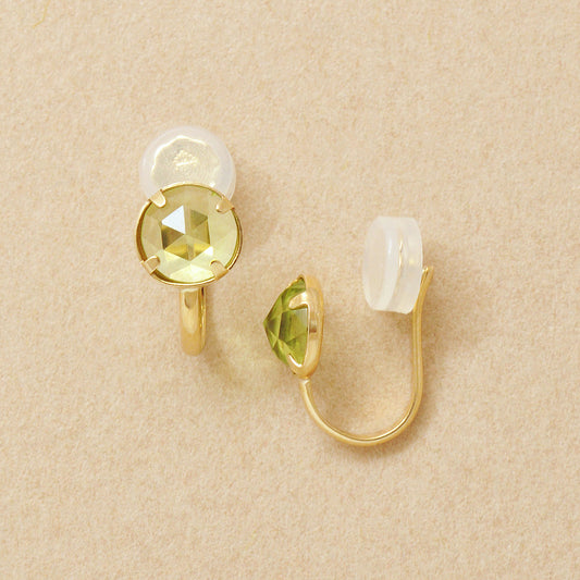 [Airy Clip-On Earrings] 10K Peridot Earrings (Yellow Gold) - Product Image
