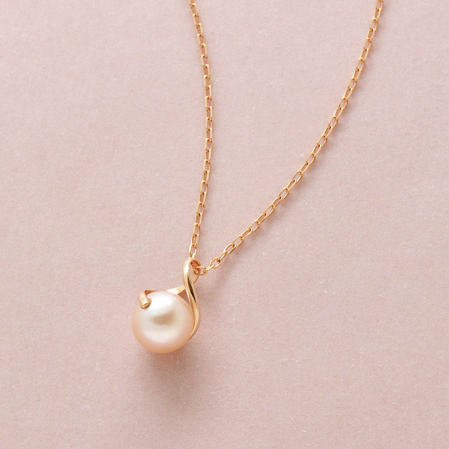 10K Freshwater Pearl Infinity Necklace (Rose Gold) - Product Image