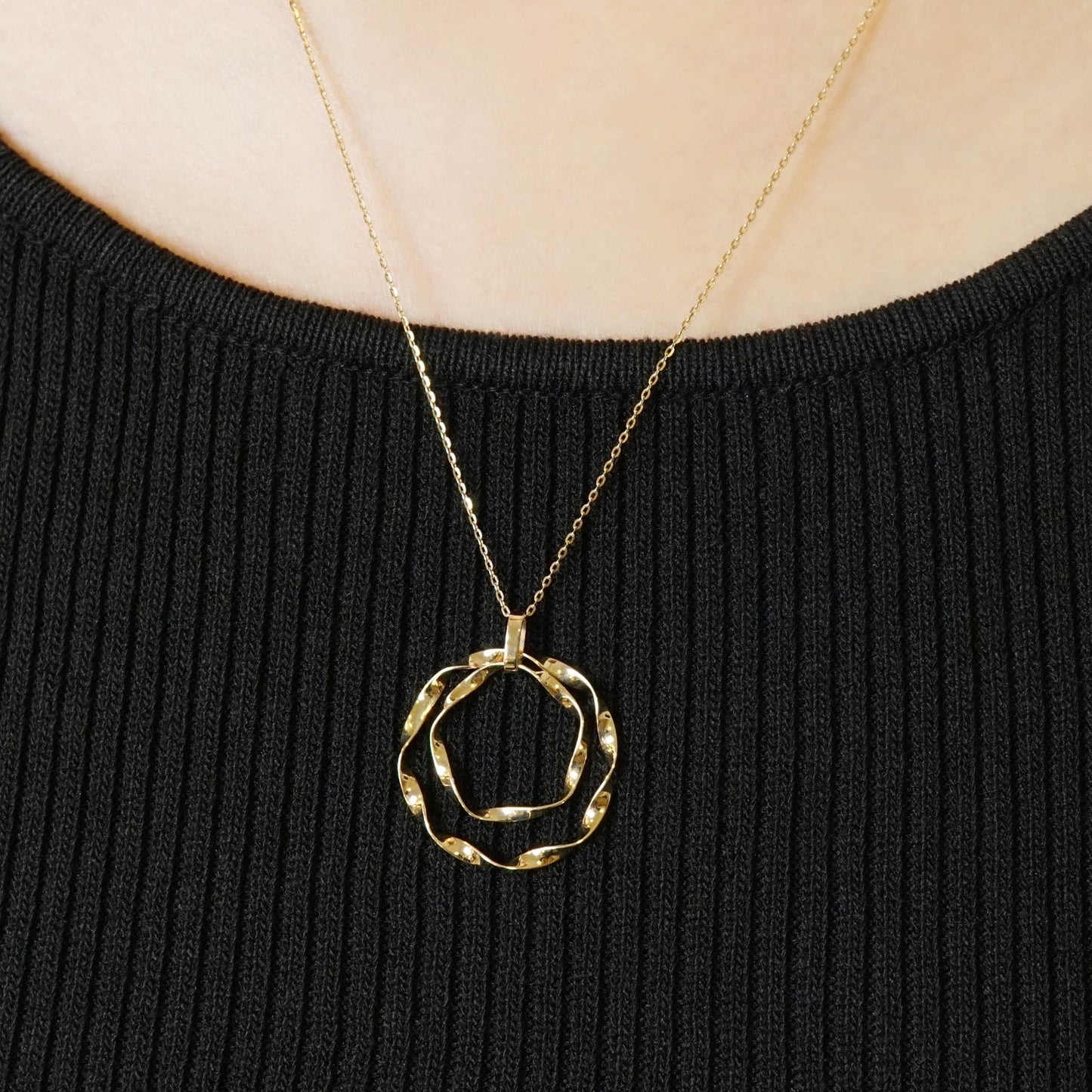 10K Twisted Ribbon Double Circle Necklace (Yellow Gold) - Model Image