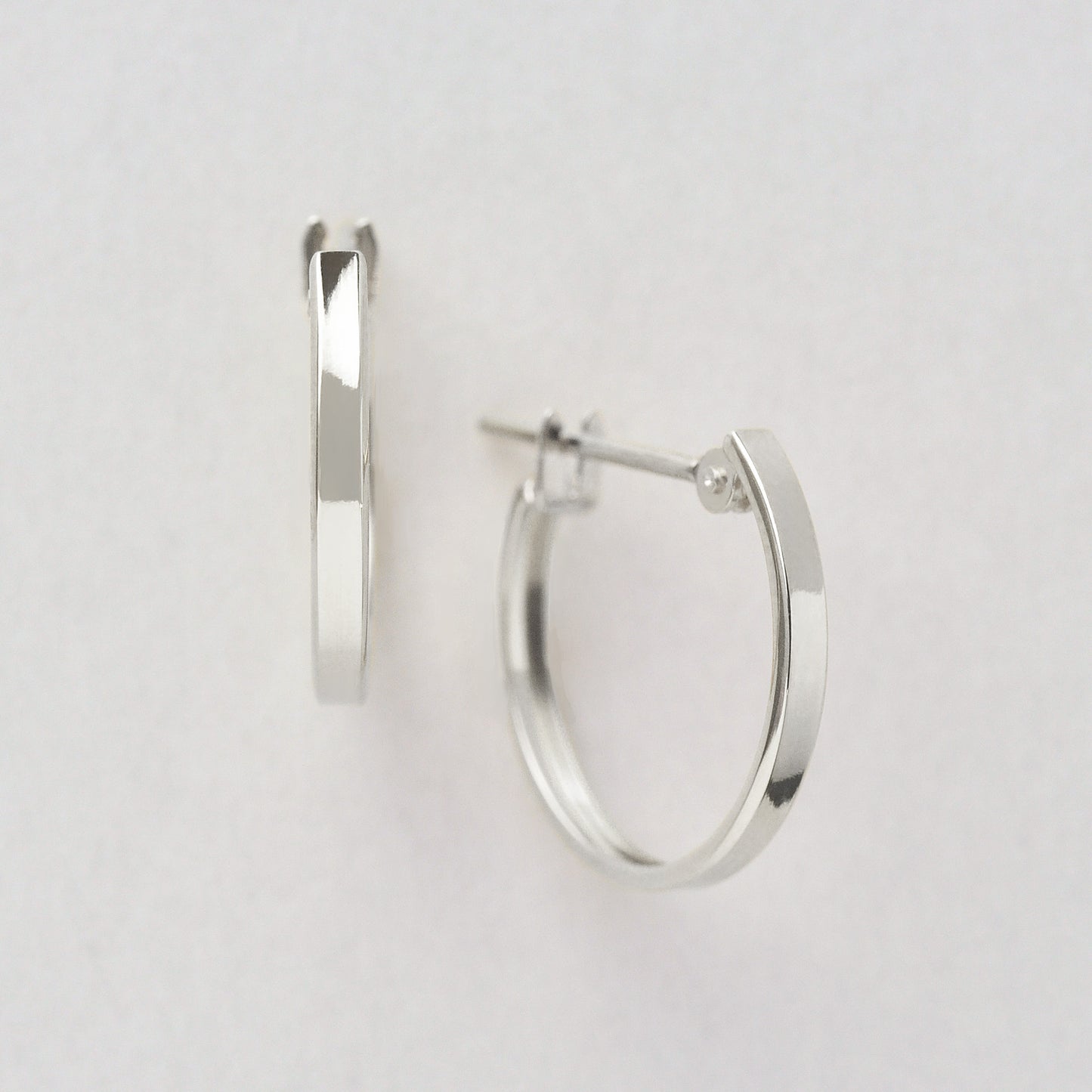 14K/10K Simple Hoop Earrings (White Gold) - Product Image