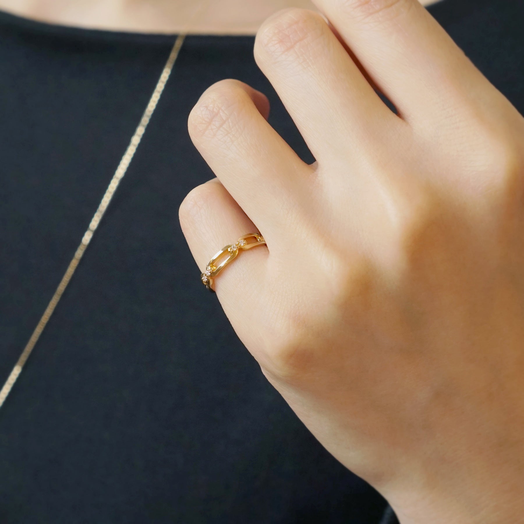 10K Yellow Gold Chain Diamond Pinky Ring - Model Image