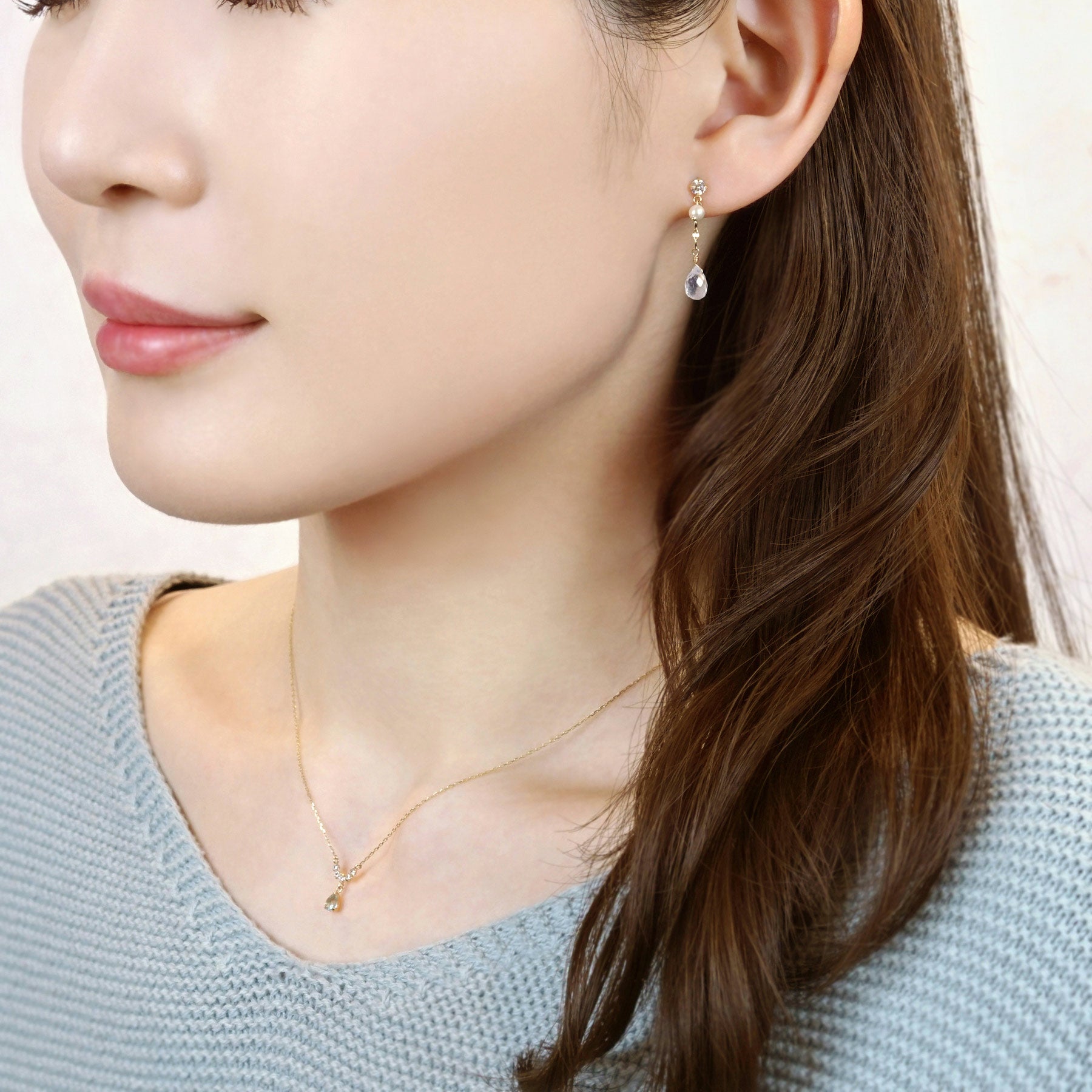 18K/10K Blue Moonstone Dew Drop Swinging Earrings (Yellow Gold) - Model Image