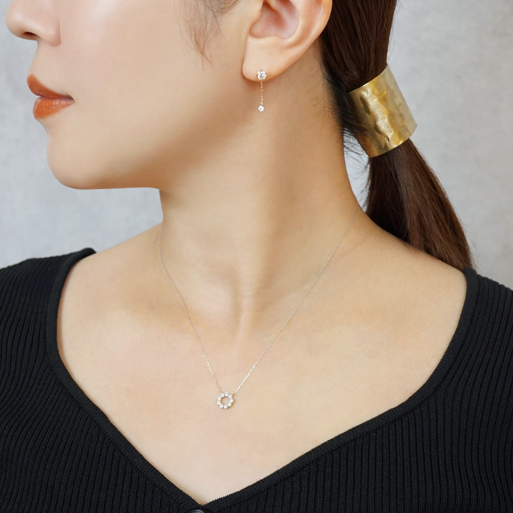 10K Moissanite Circle Flower Necklace (White Gold) - Model Image