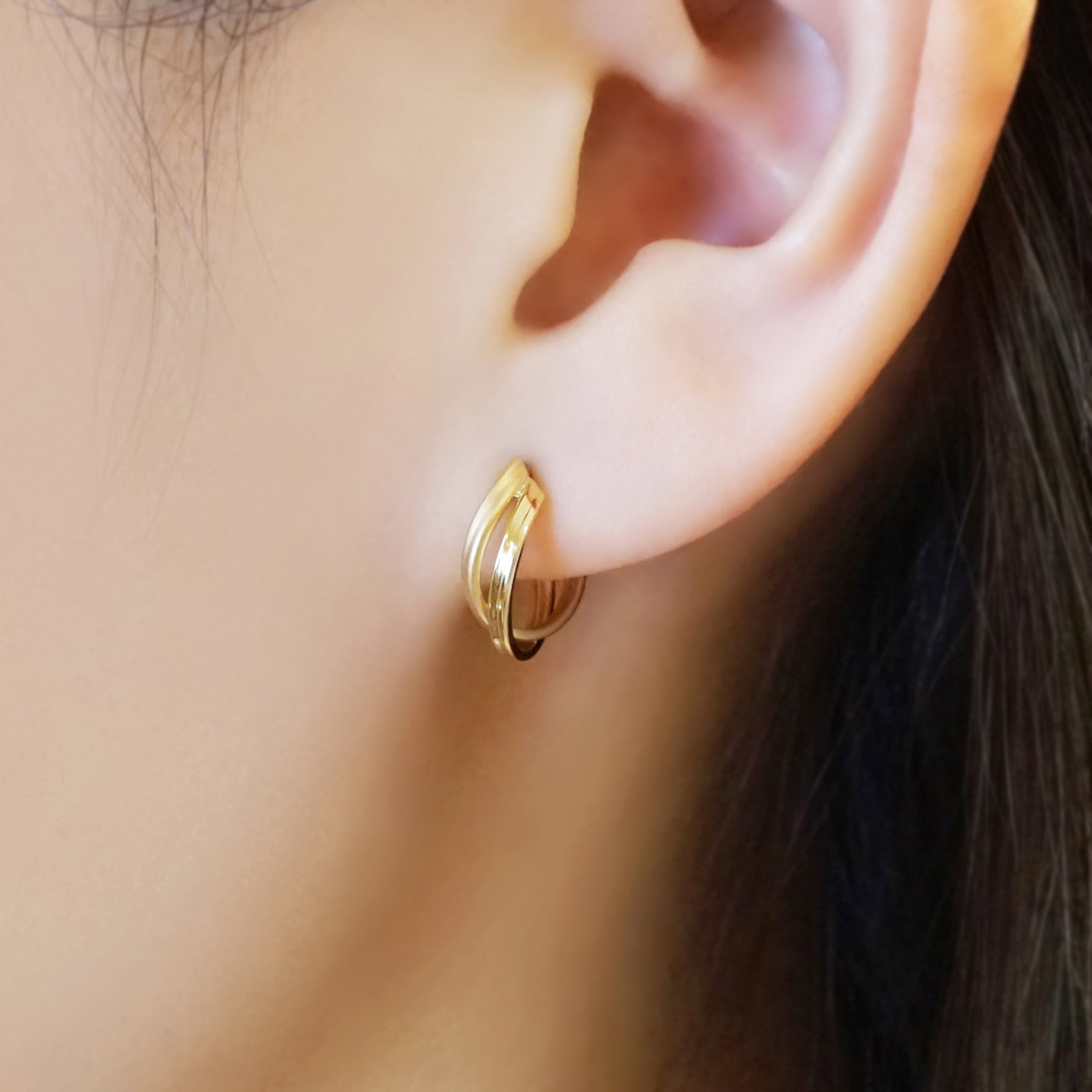 18K Twisted Twin Hoop Earrings (Yellow Gold) - Model Image