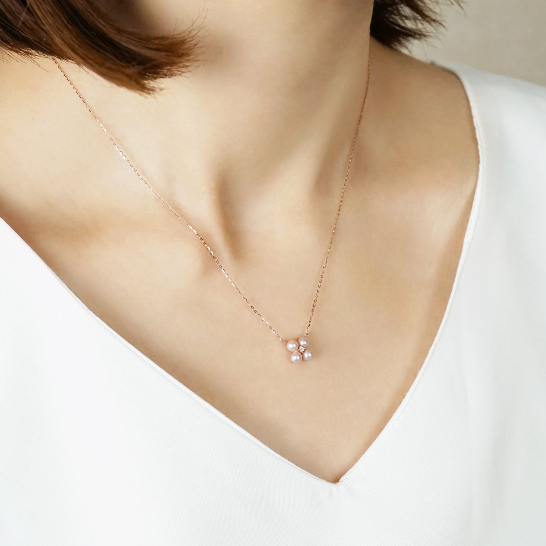 10K Pink Freshwater Pearl Clover Necklace (Rose Gold) - Model Image