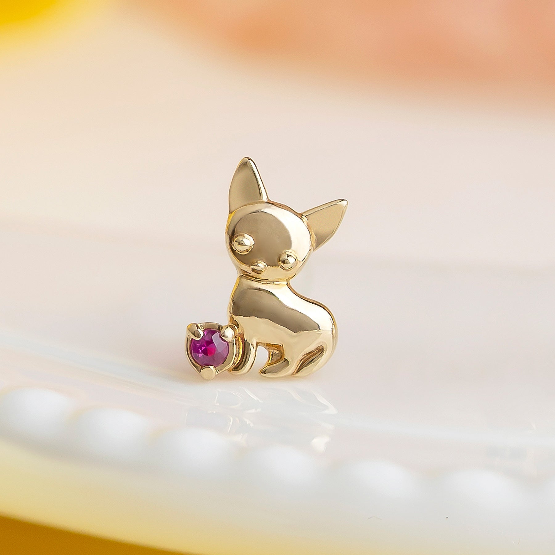 [Solo Earring] 18K/10K Chihuahua Single Earring (Yellow Gold) - Product Image