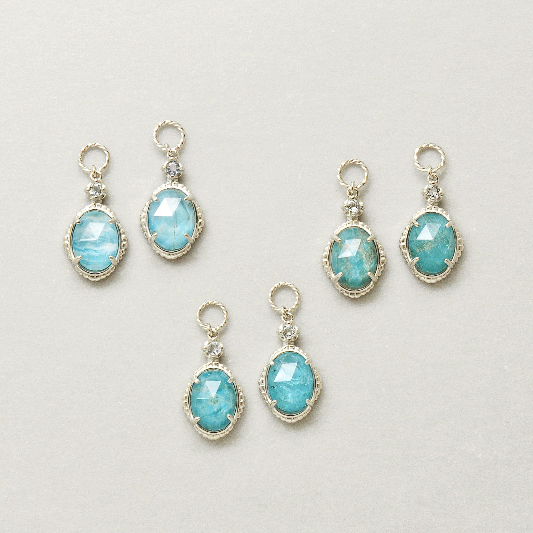 [Palette] Gold Filled / Silver Apatite x White Quartz Charm Set Earrings [Berry] (Platinum Plated) - Natural Stone Color Range