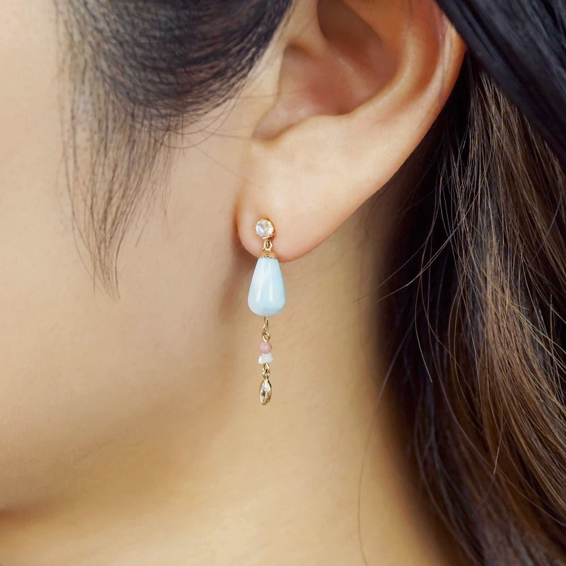 18K/10K 2Way Larimar Swinging Earrings [Oasis] (Yellow Gold) - Model Image