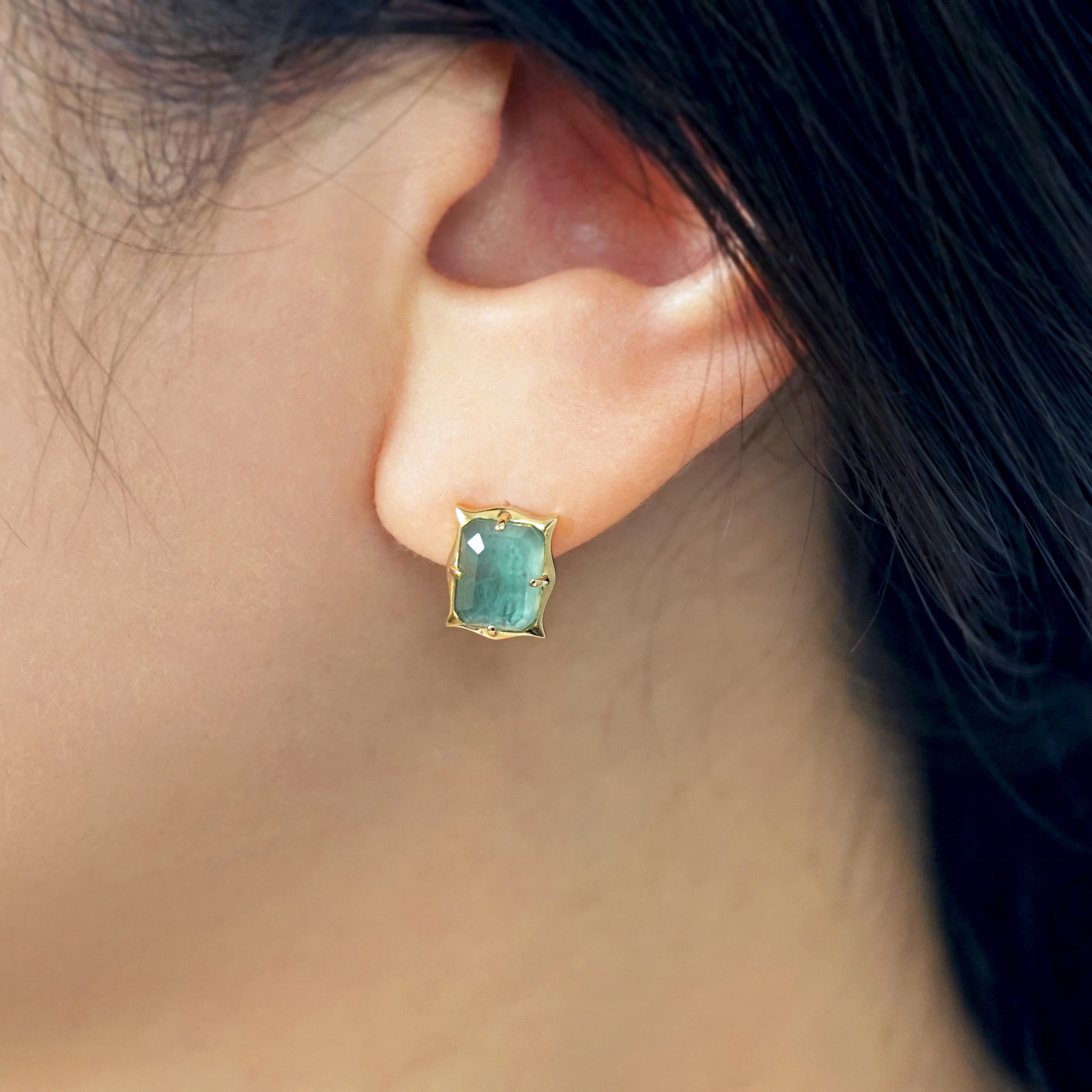 18K/10K Amazonite x Green Quartz Earrings [Medallion] (Yellow Gold) - Model Image