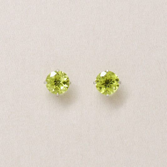 [Second Earrings] Platinum Peridot Earrings - Product Image