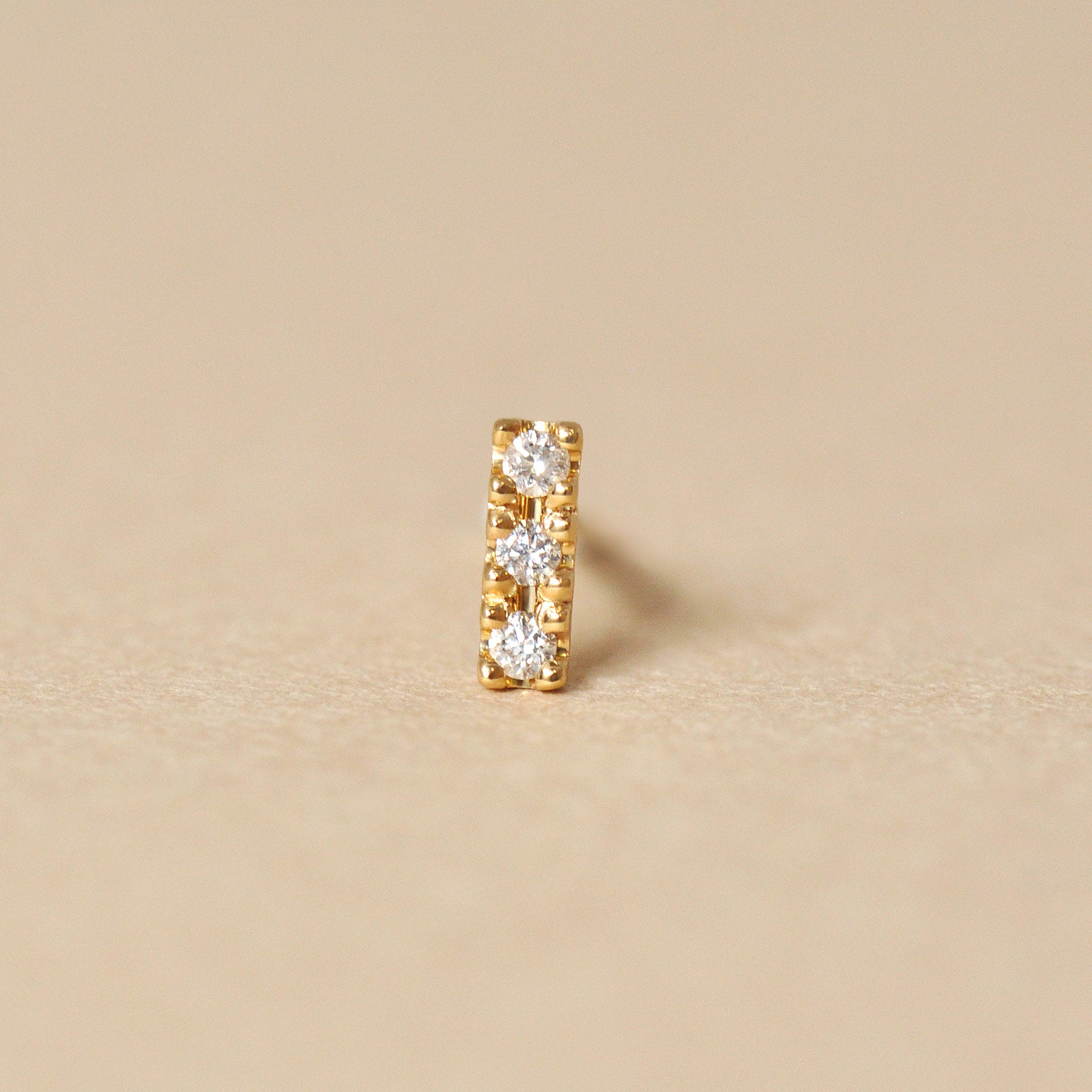 [Solo Earring] [Second Earrings] 18K 3-Stone Diamond Single Earring (Yellow Gold) - Product Image