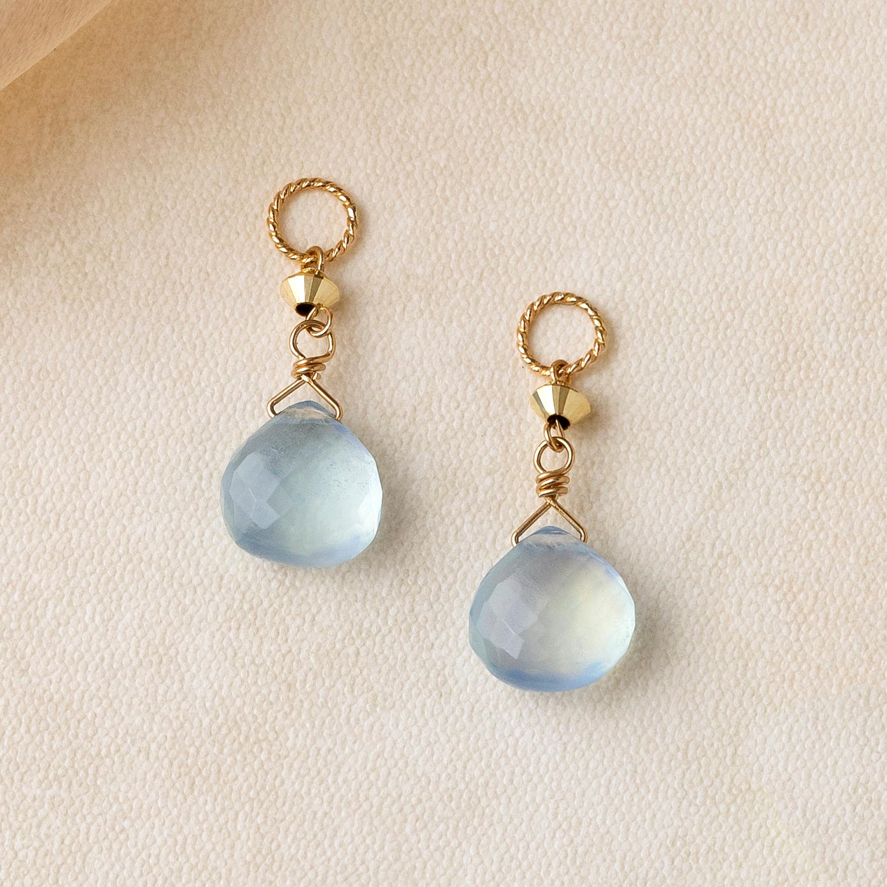 [Palette] 10K Aquamarine Sky Maroon Charms (Large Link) (Yellow Gold) - Product Image
