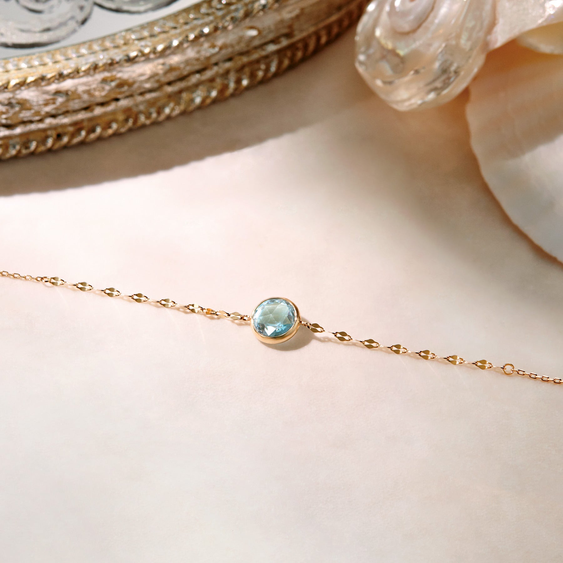 10K Blue Topaz Bracelet [Luminous Flow] (Yellow Gold) - Product Image
