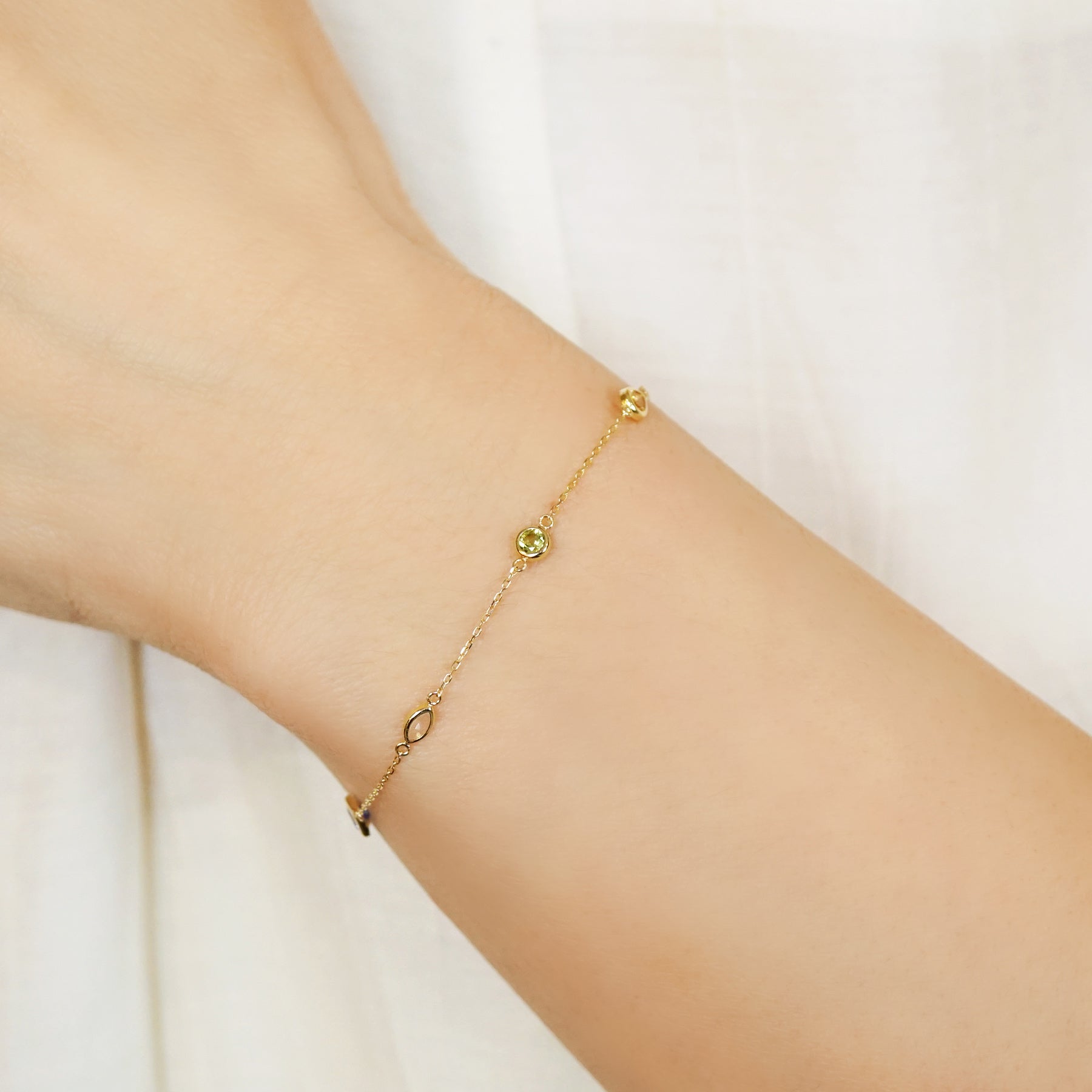 10K Multicolor Bracelet [Sunlit Coast] (Yellow Gold) - Model Image