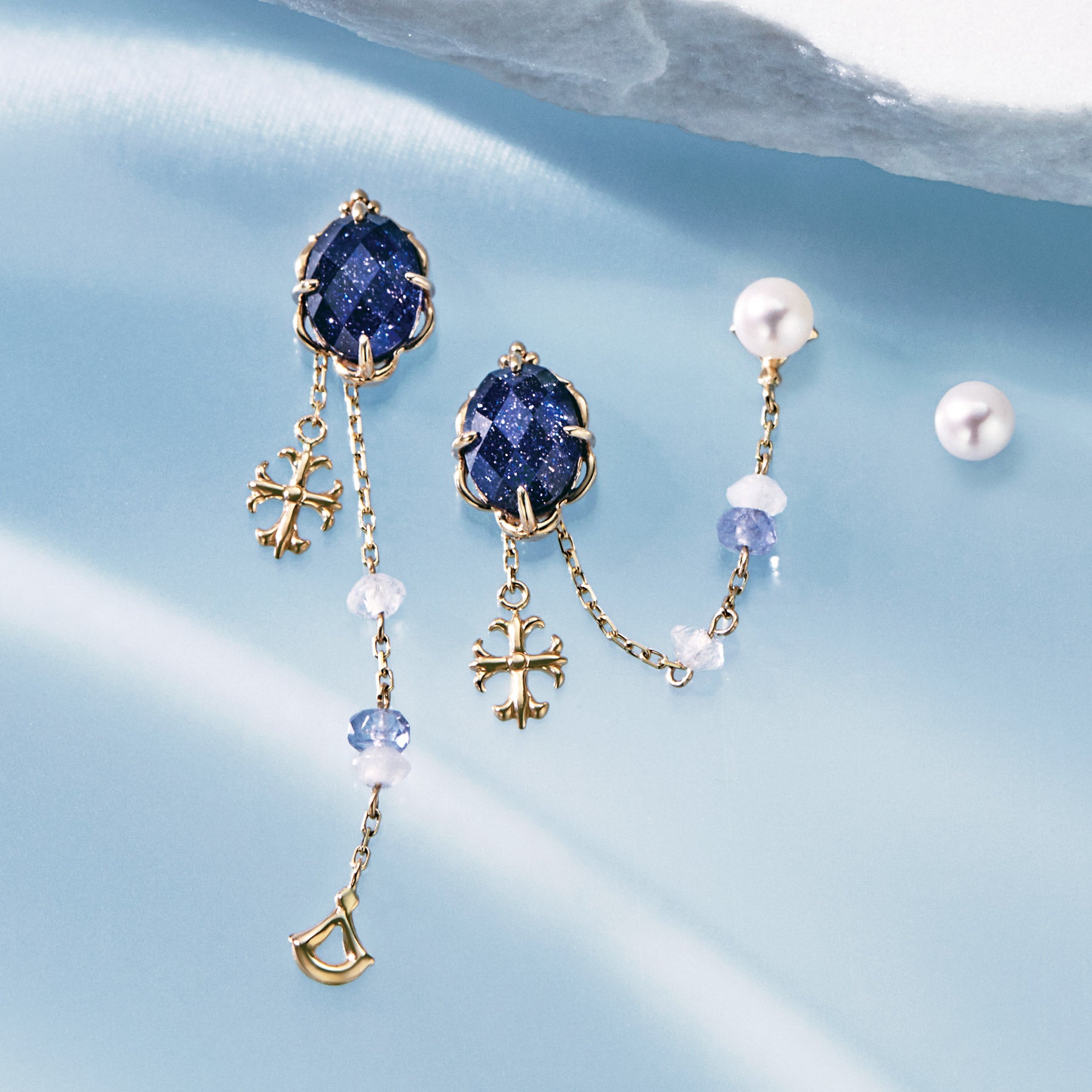 18K/10K 3Way Blue Goldstone Earrings [Mirror in the Sea] (Yellow Gold) - Product Image