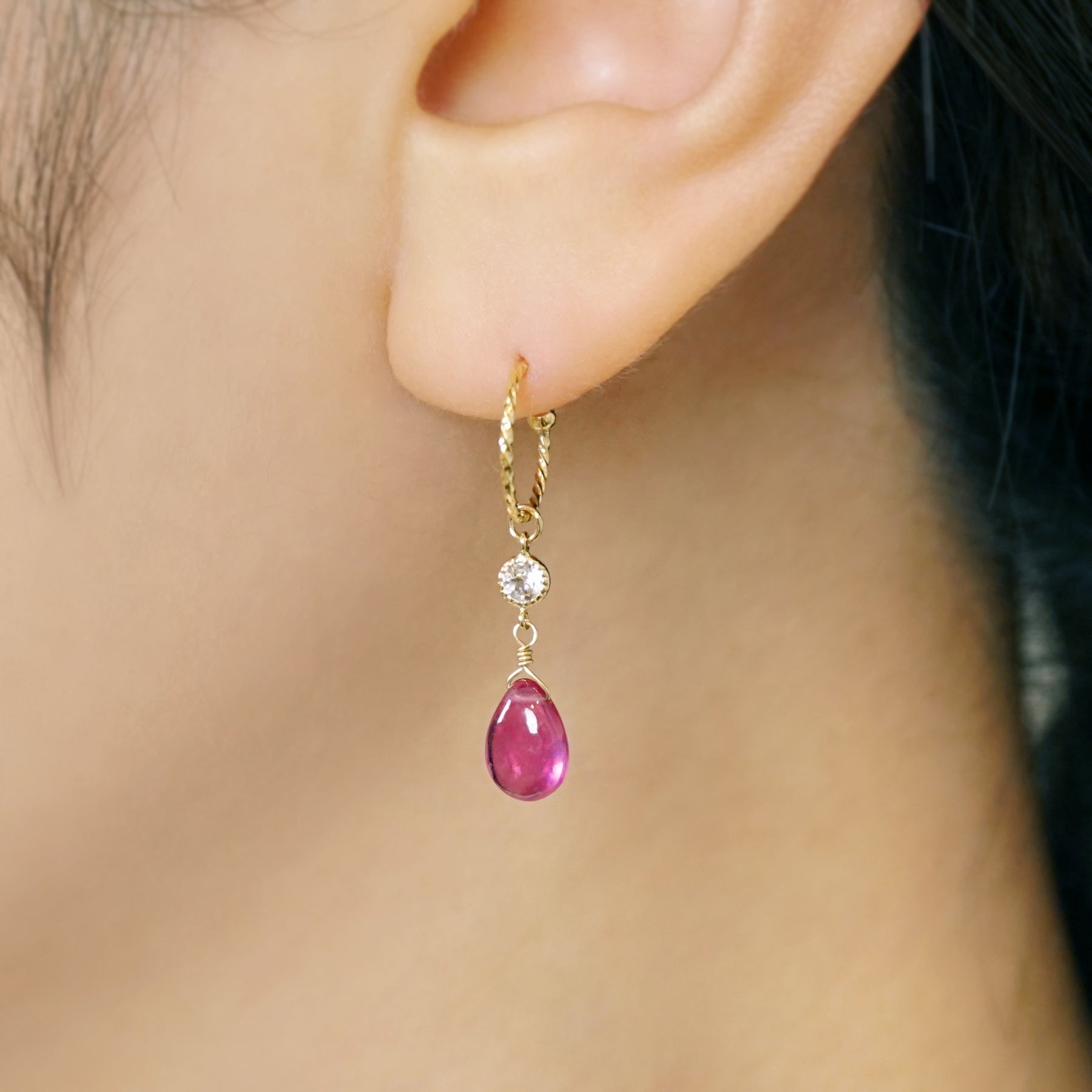 [Palette] 10K Ruby Charms (Yellow Gold) - Model Image