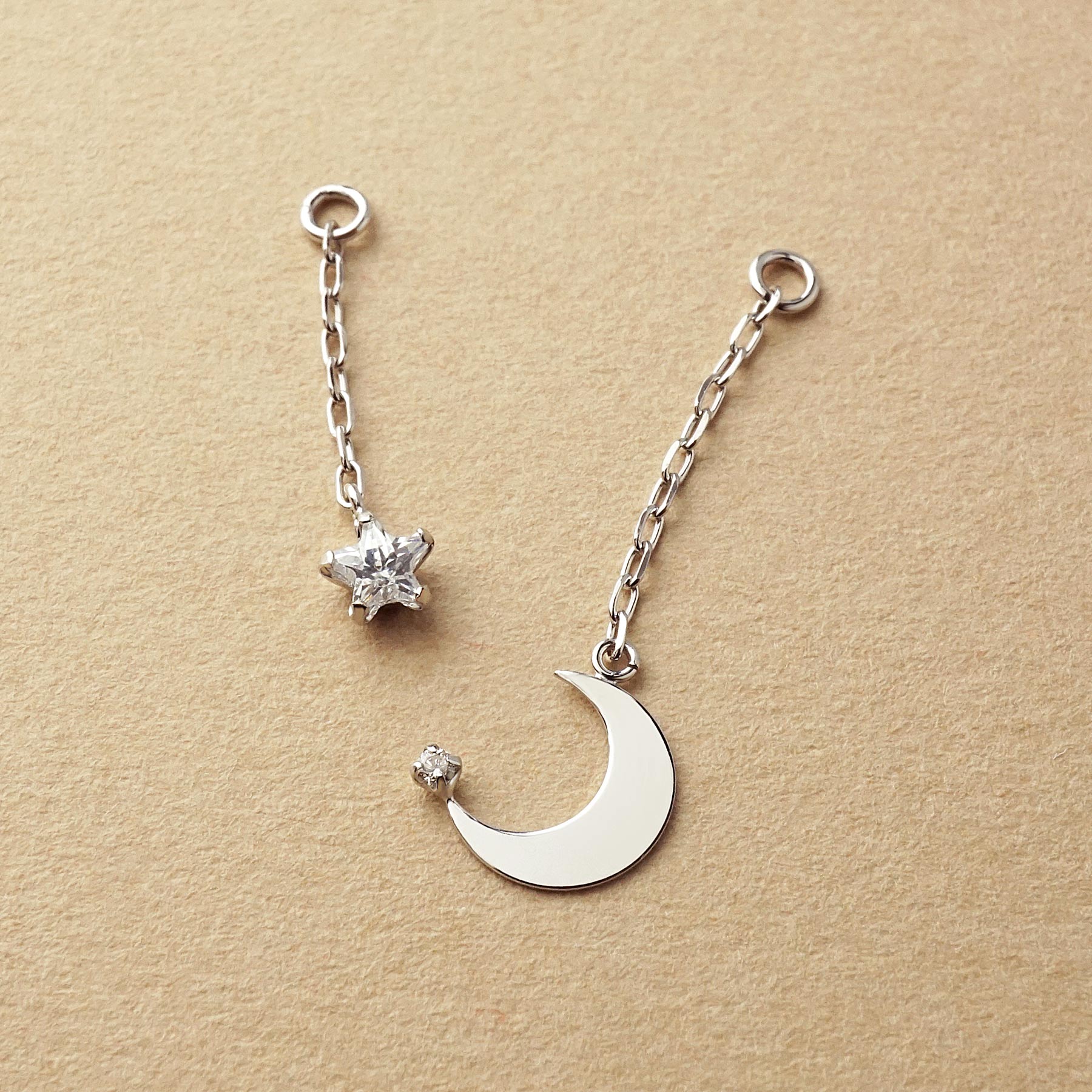 [Palette] 10K Diamond Star & Moon Charms (White Gold) - Product Image