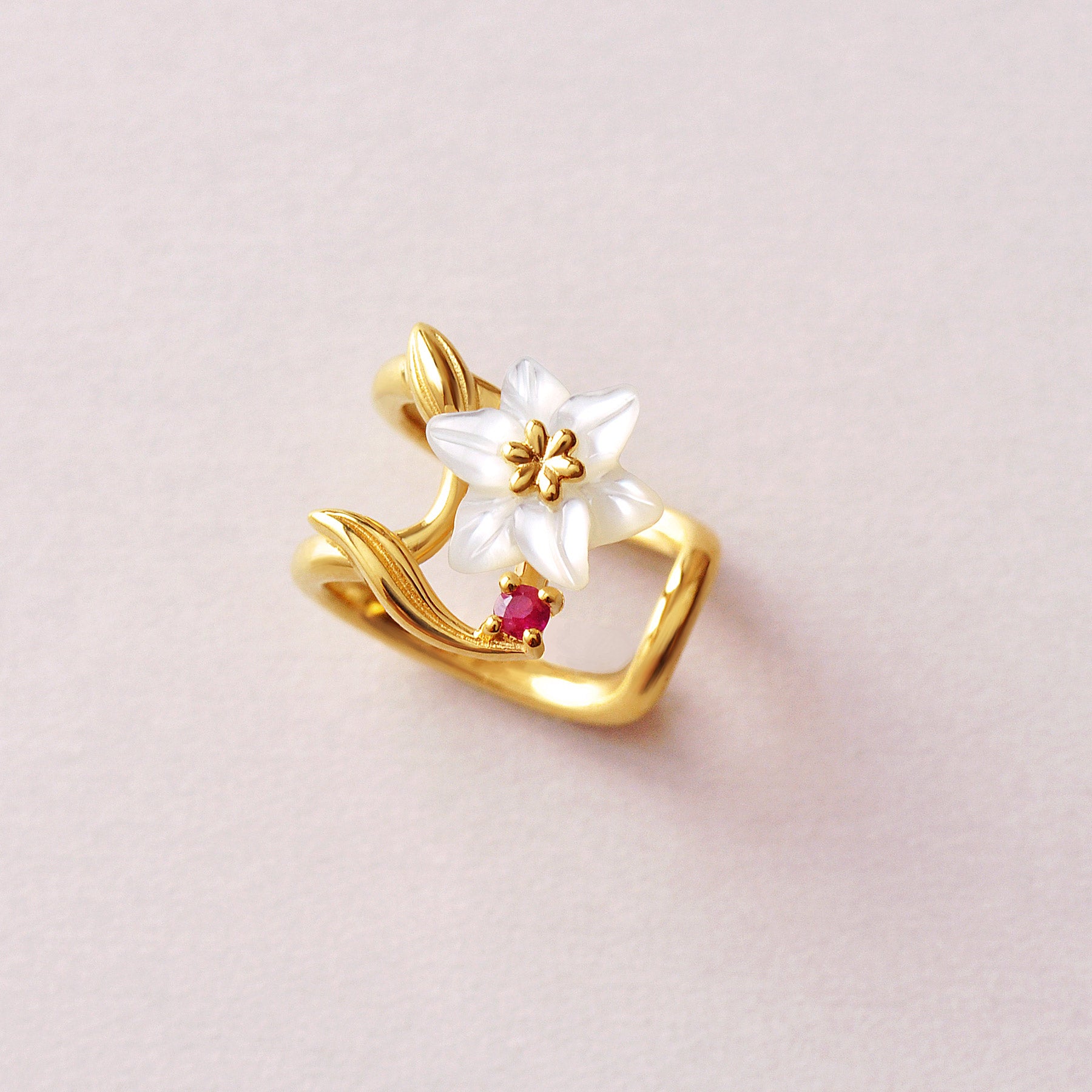 [Birth Flower Jewelry] July - Lily Ear Cuff - Product Image