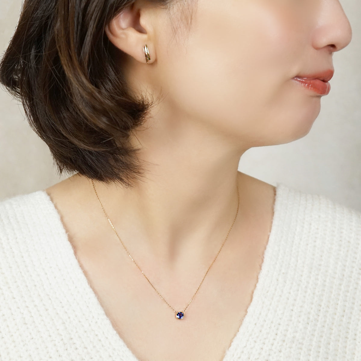 10K Iolite Solitaire Necklace (Yellow Gold) - Model Image
