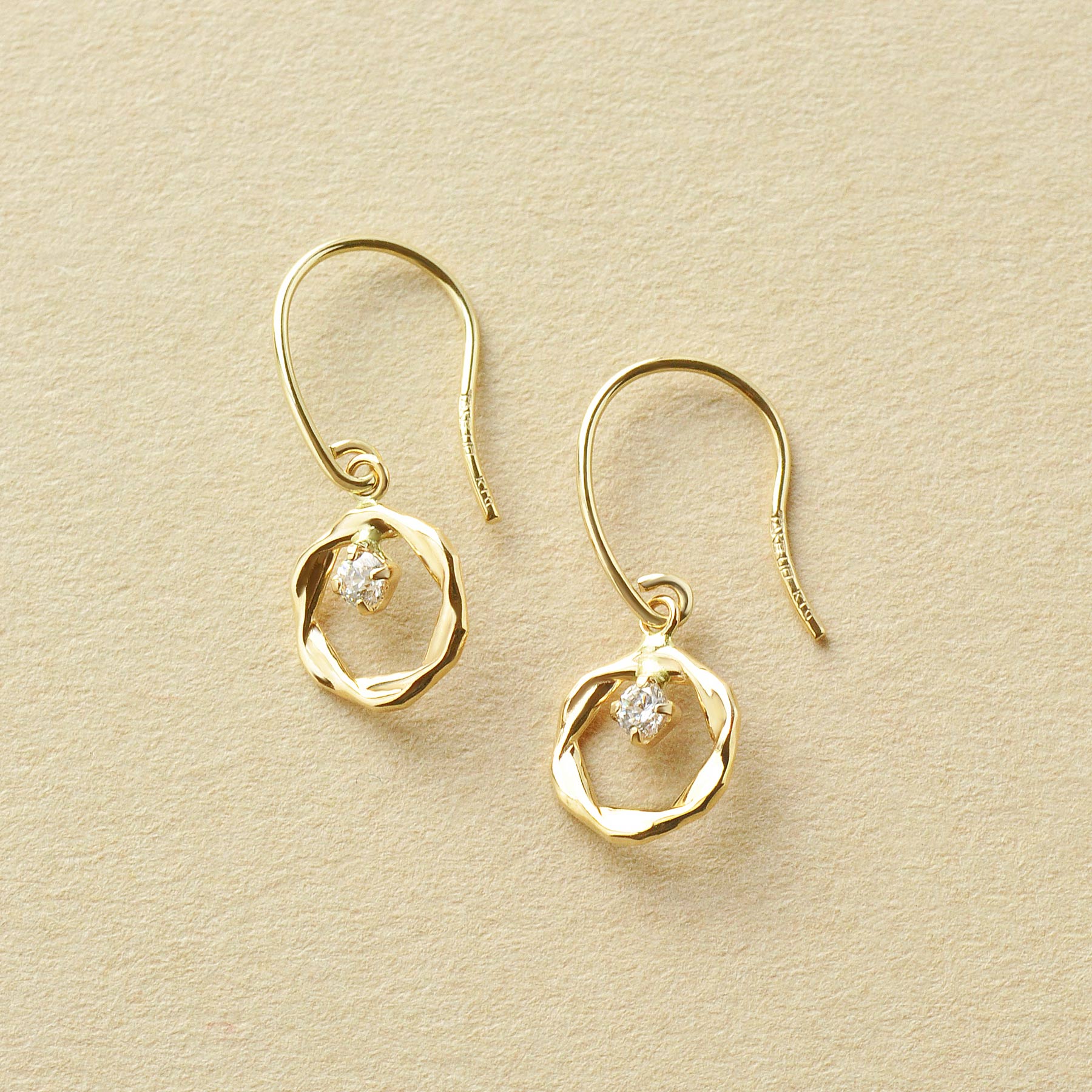 10K Circle Wire Earrings (Yellow Gold) - Product Image