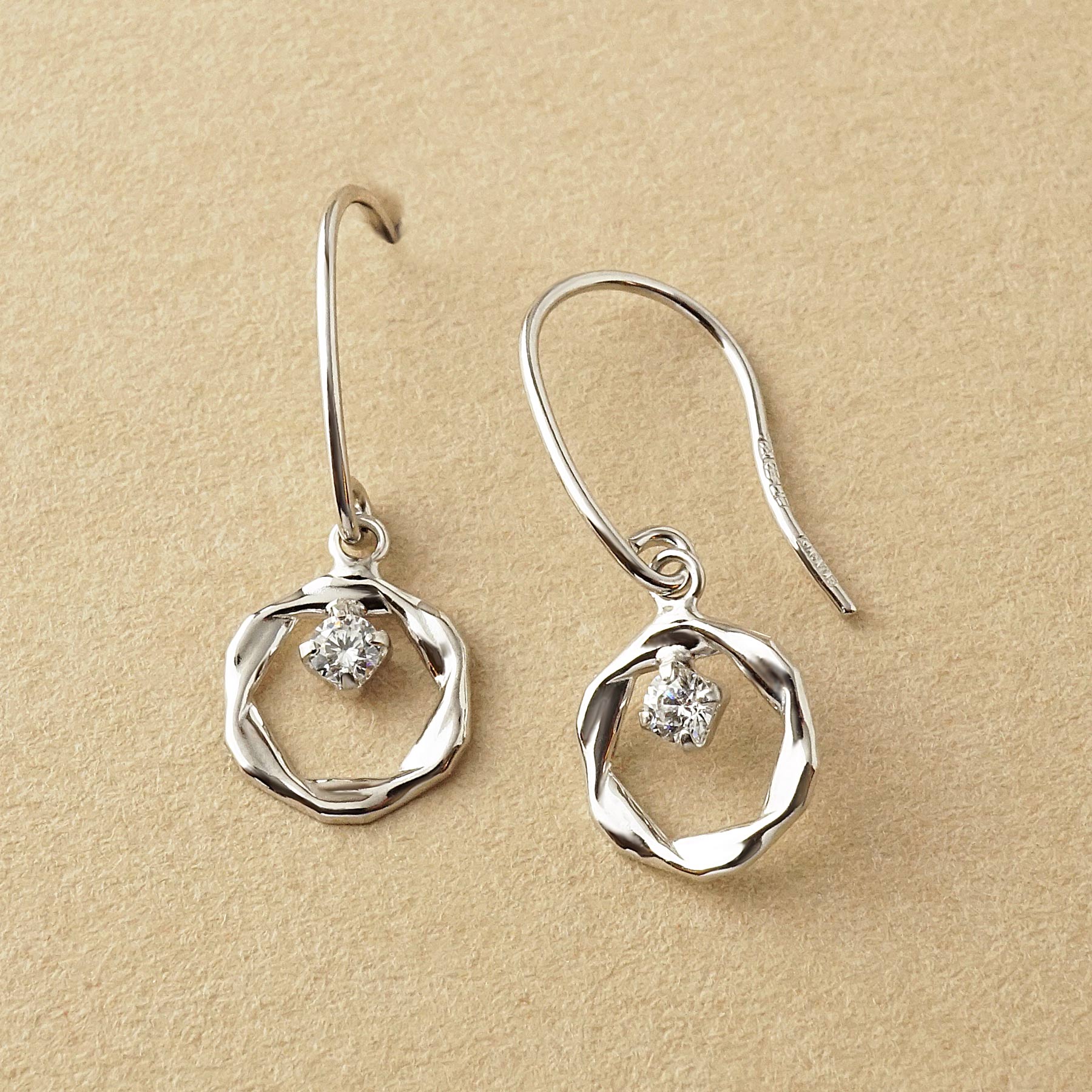 10K Circle Wire Earrings (White Gold) - Product Image