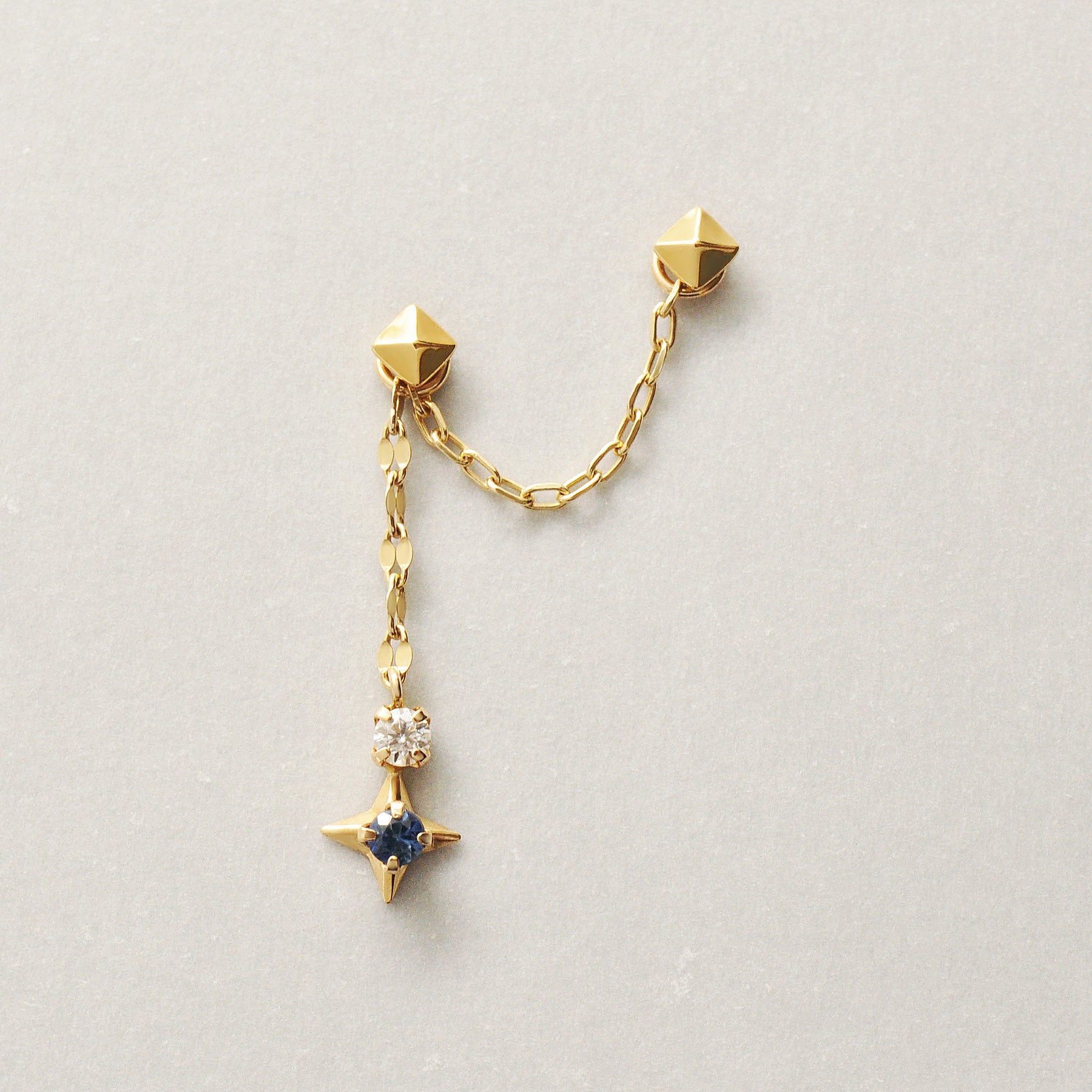 [Palette] 10K Moon & Star Moissanite 2Way Charms [Star Trail] (Yellow Gold) - Product Image