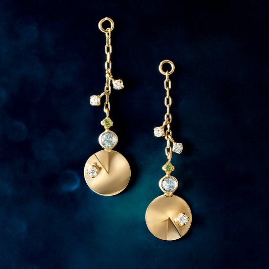 [Palette] 10K Moissanite Charms [Moon & Earth] (Yellow Gold) - Product Image