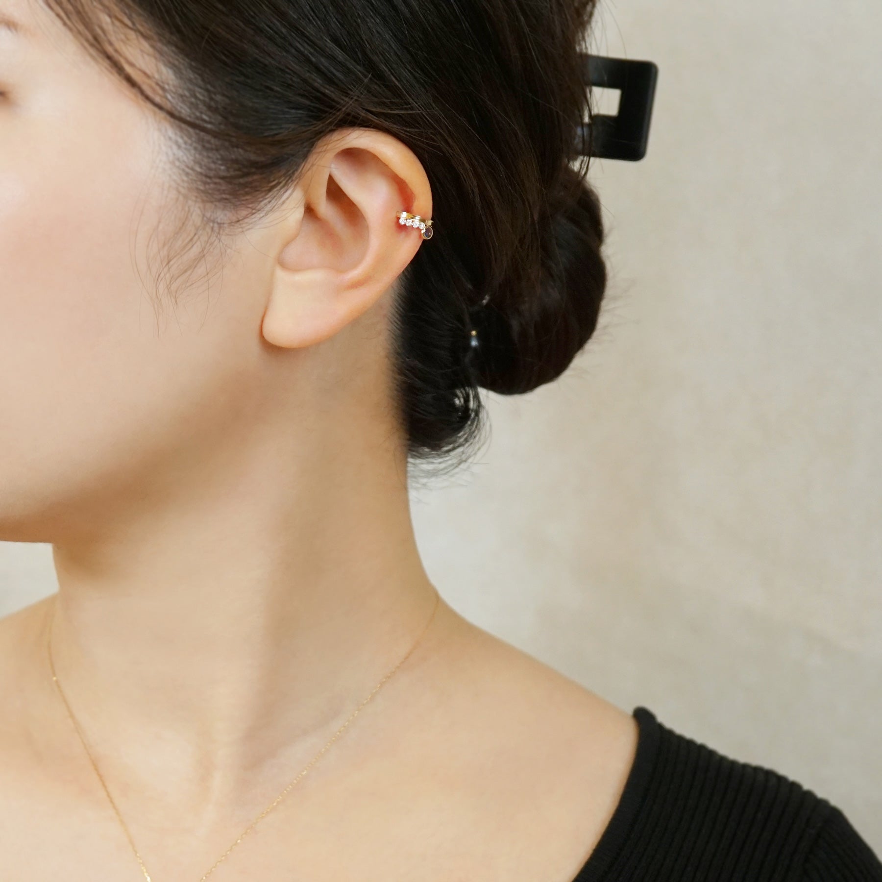 10K Iolite Moissanite Ear Cuff [Celestial Bodies] (Yellow Gold) - Model Image