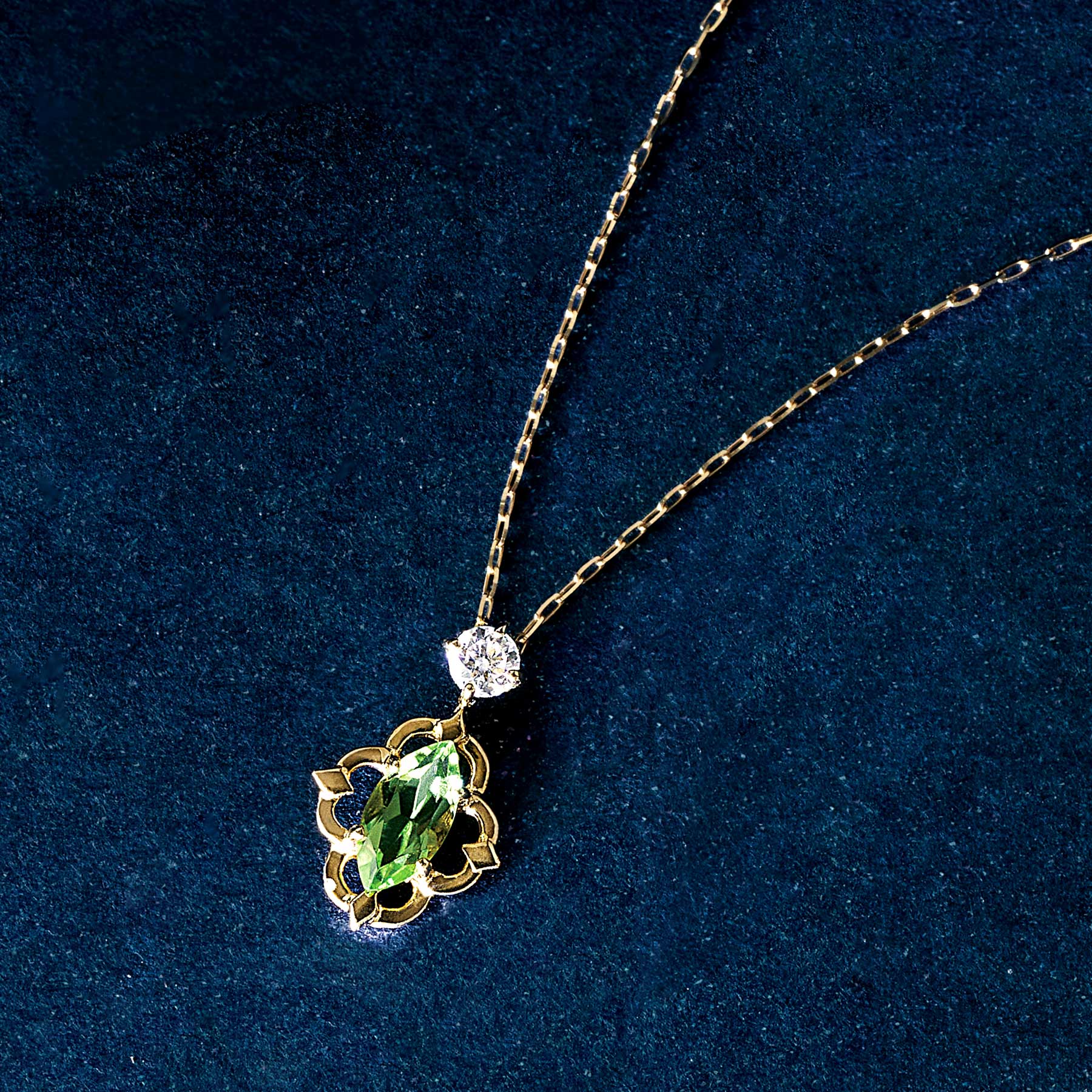 10K Peridot Moissanite Necklace [Nebula] (Yellow Gold) - Product Image