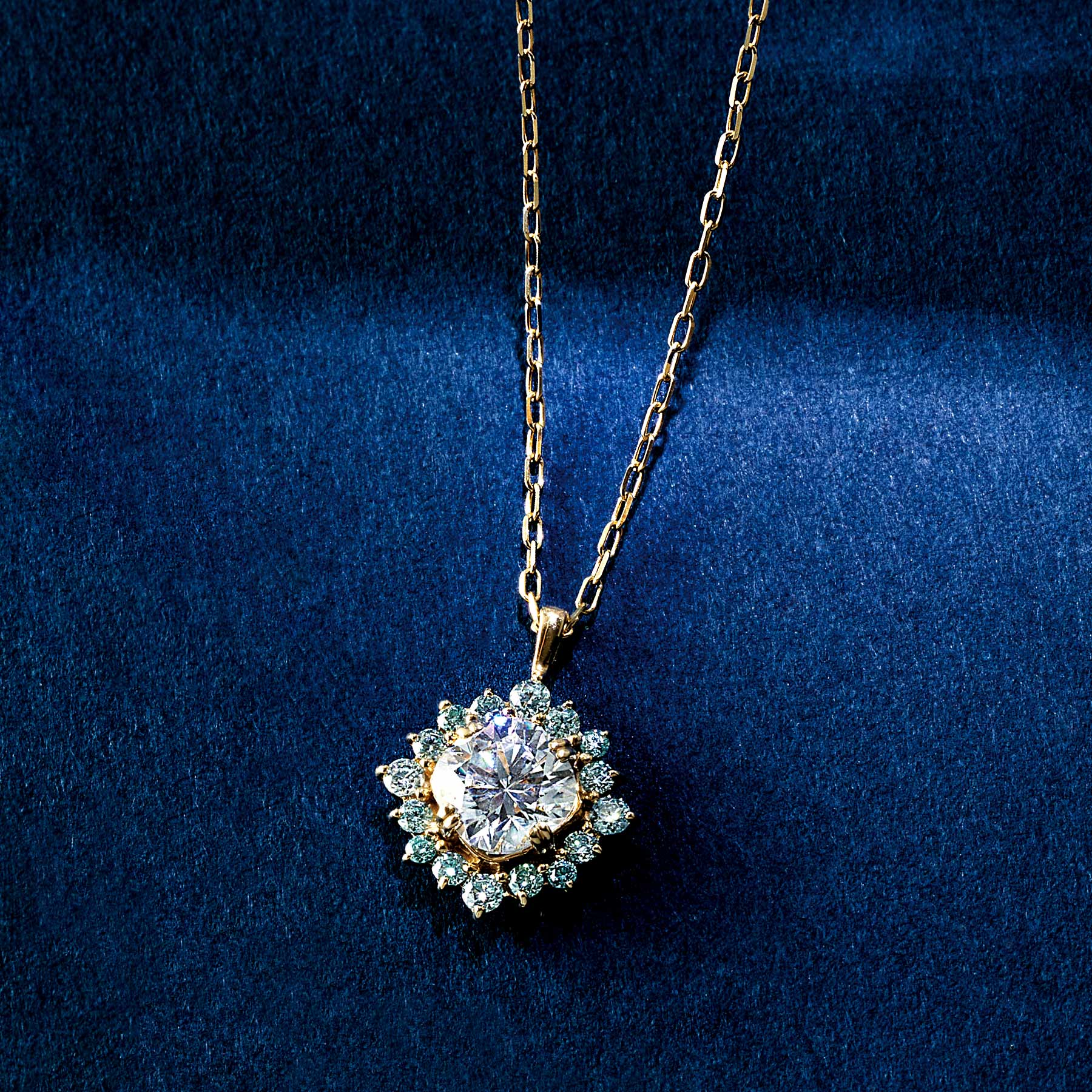 10K Moissanite Necklace [Birth of the Galaxy] (Large) (Yellow Gold) - Product Image