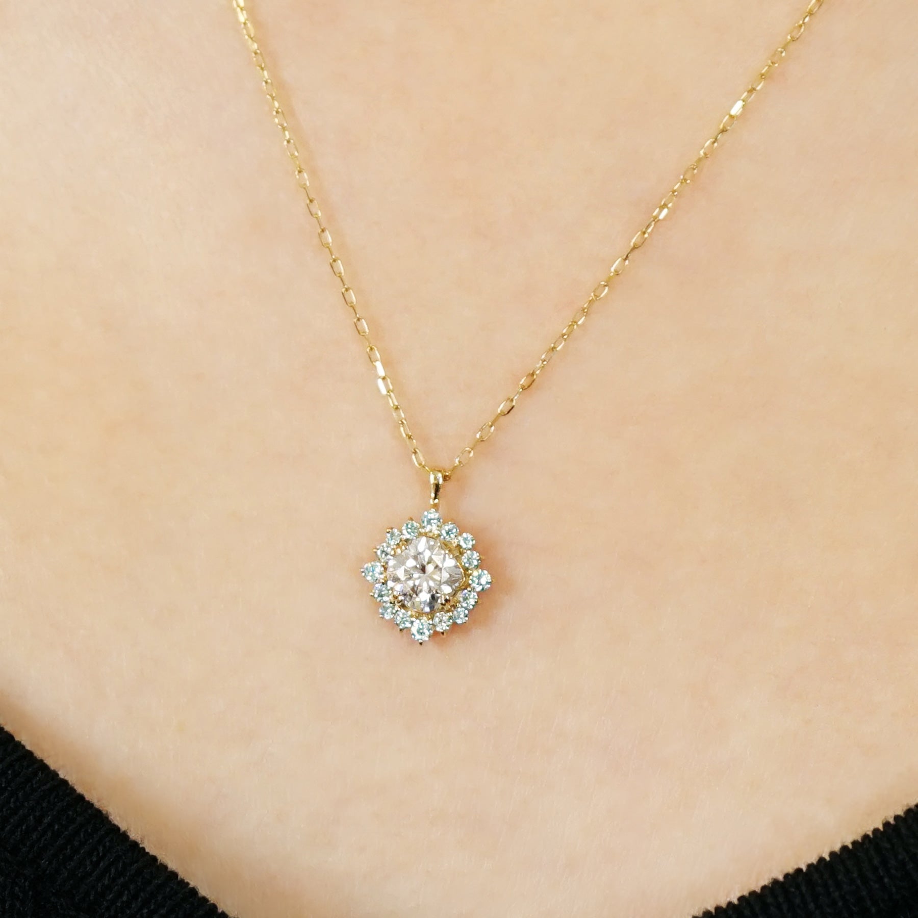 10K Moissanite Necklace [Birth of the Galaxy] (Large) (Yellow Gold) - Model Image