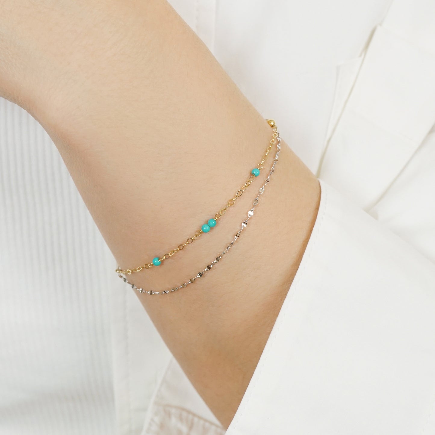 10K Turquoise Bicolor Anklet & Bracelet [2WAY] (Yellow Gold / White Gold) - Model Image