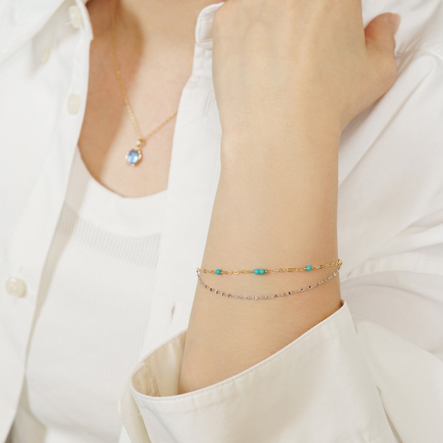 10K Turquoise Bicolor Anklet & Bracelet [2WAY] (Yellow Gold / White Gold) - Model Image