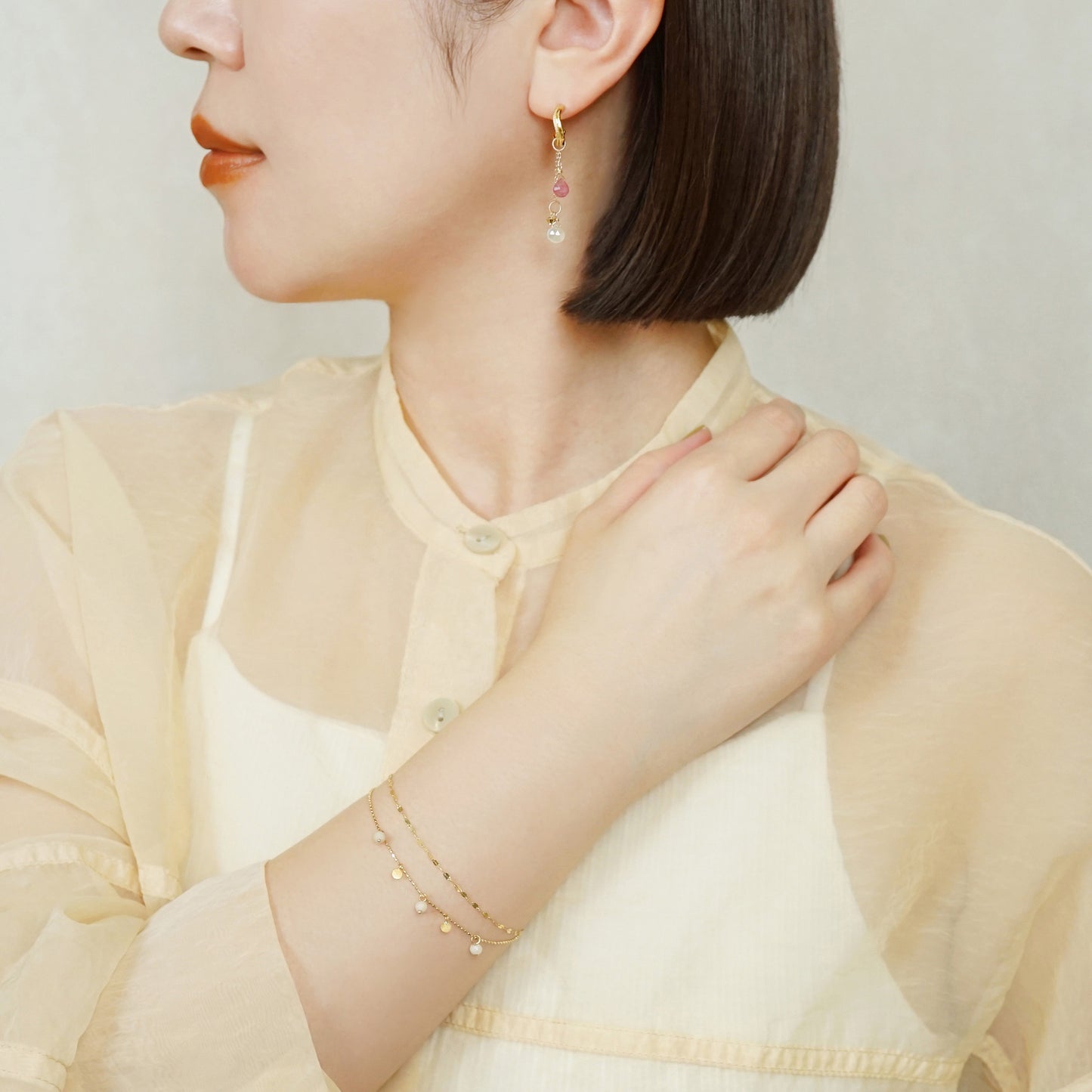 10K Yellow Gold Anklet & Bracelet [2WAY] - Model Image