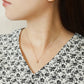 [WEB Exclusive] 10K Diamond Dew Drop Petit Necklace (Rose Gold) - Model Image