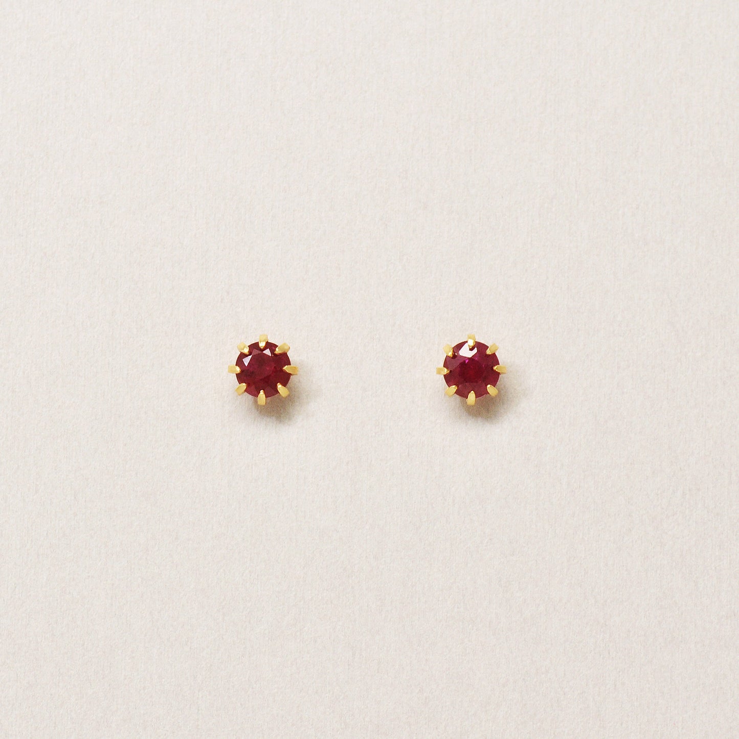 [Second Piercing] 18K Ruby Earrings (Yellow Gold) - Product Image
