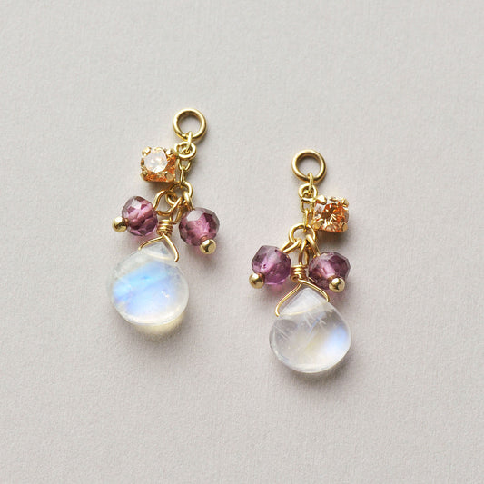 [Palette] 10K Blue Moonstone Charms (Yellow Gold) - Product Image