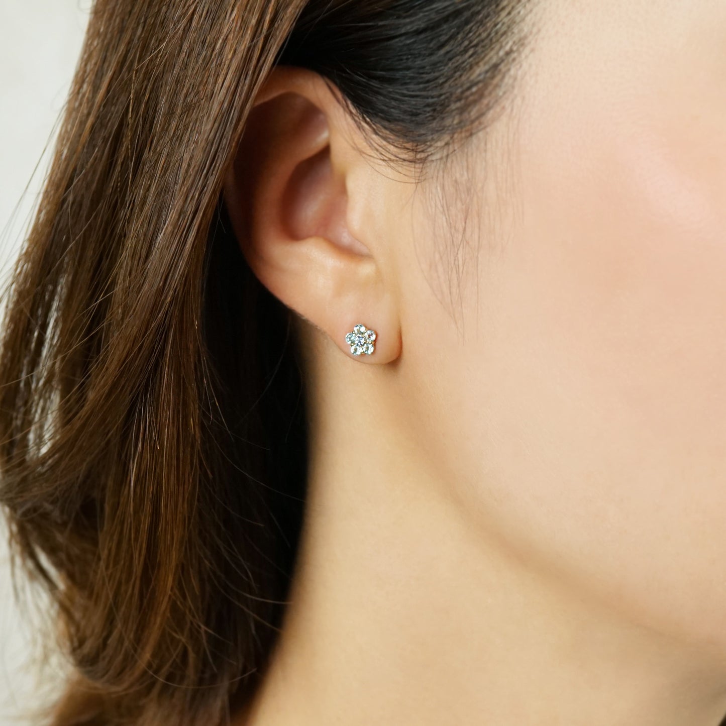 18K/10K Blue Topaz Earrings [Pansy] (Yellow Gold) - Model Image