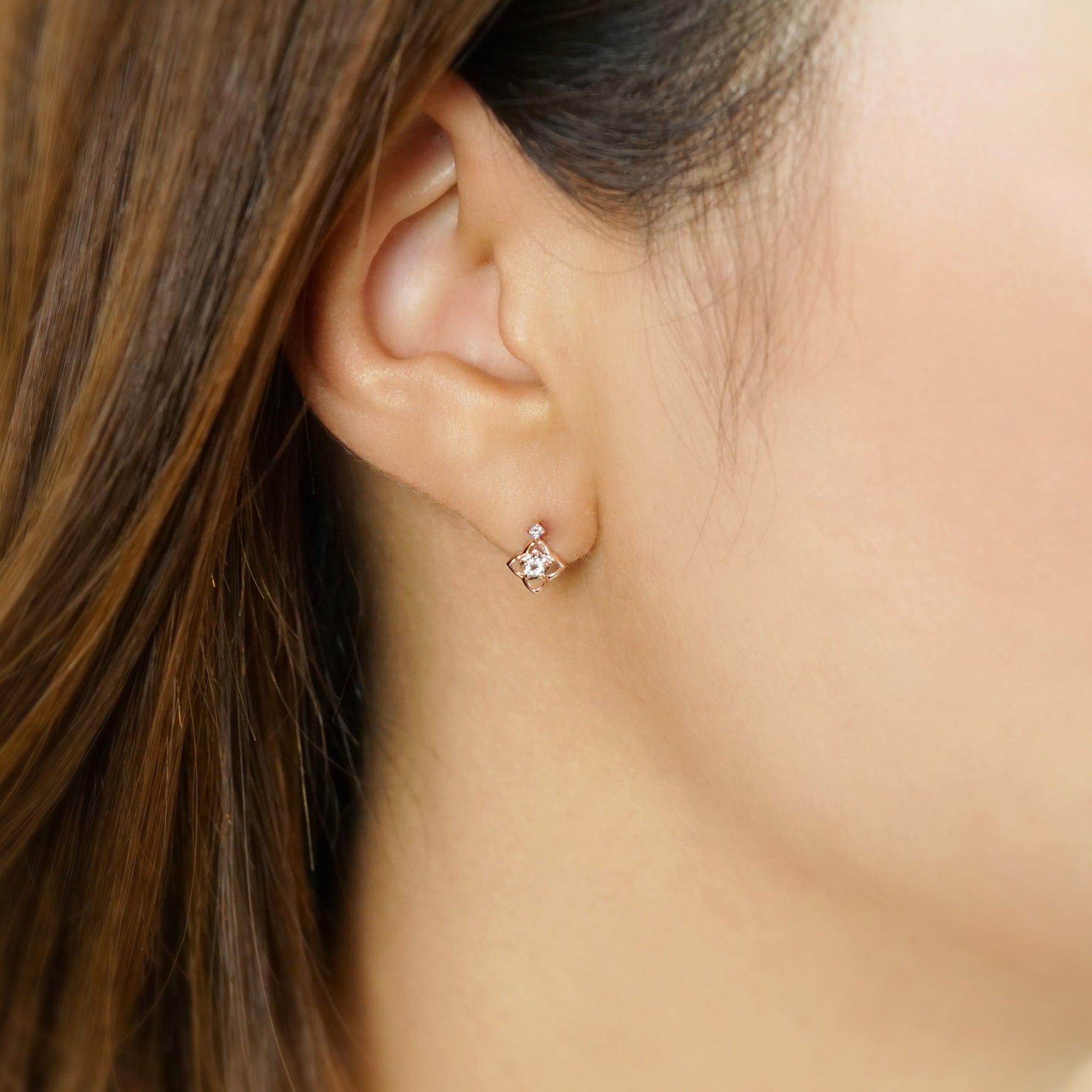 18K/10K Diamond Earrings [Myrtle] (Rose Gold) - Model Image
