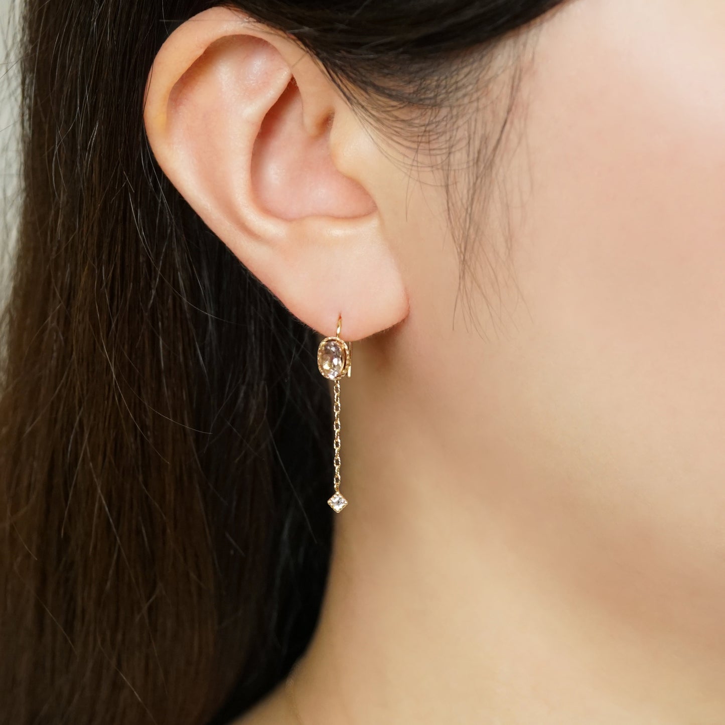 [Palette] 18K/10K Ruby Charm Set Earrings [Twilight] (Yellow Gold) - Model Image