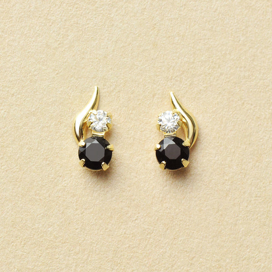 [WEB Exclusive] 10K Onyx Simple Earrings (Yellow Gold) - Product Image