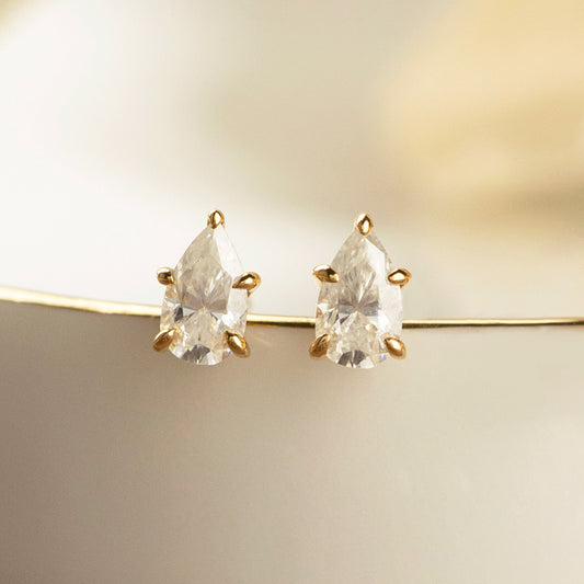 [Second Earrings] 18K Moissanite Earrings (Yellow Gold) - Product Image