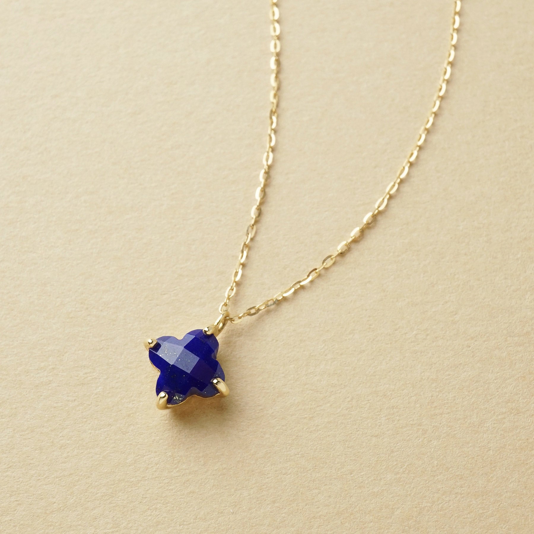 10K Lapis Lazuli Lily Cut Necklace (Yellow Gold) - Product Image