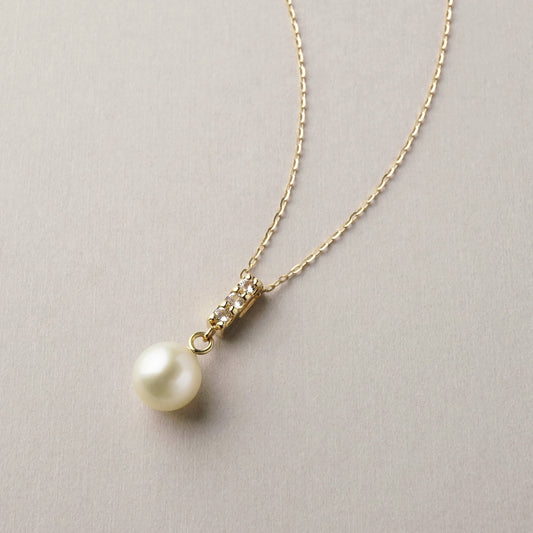 10K Freshwater Pearl Bar Shaped Necklace (Yellow Gold) - Product Image