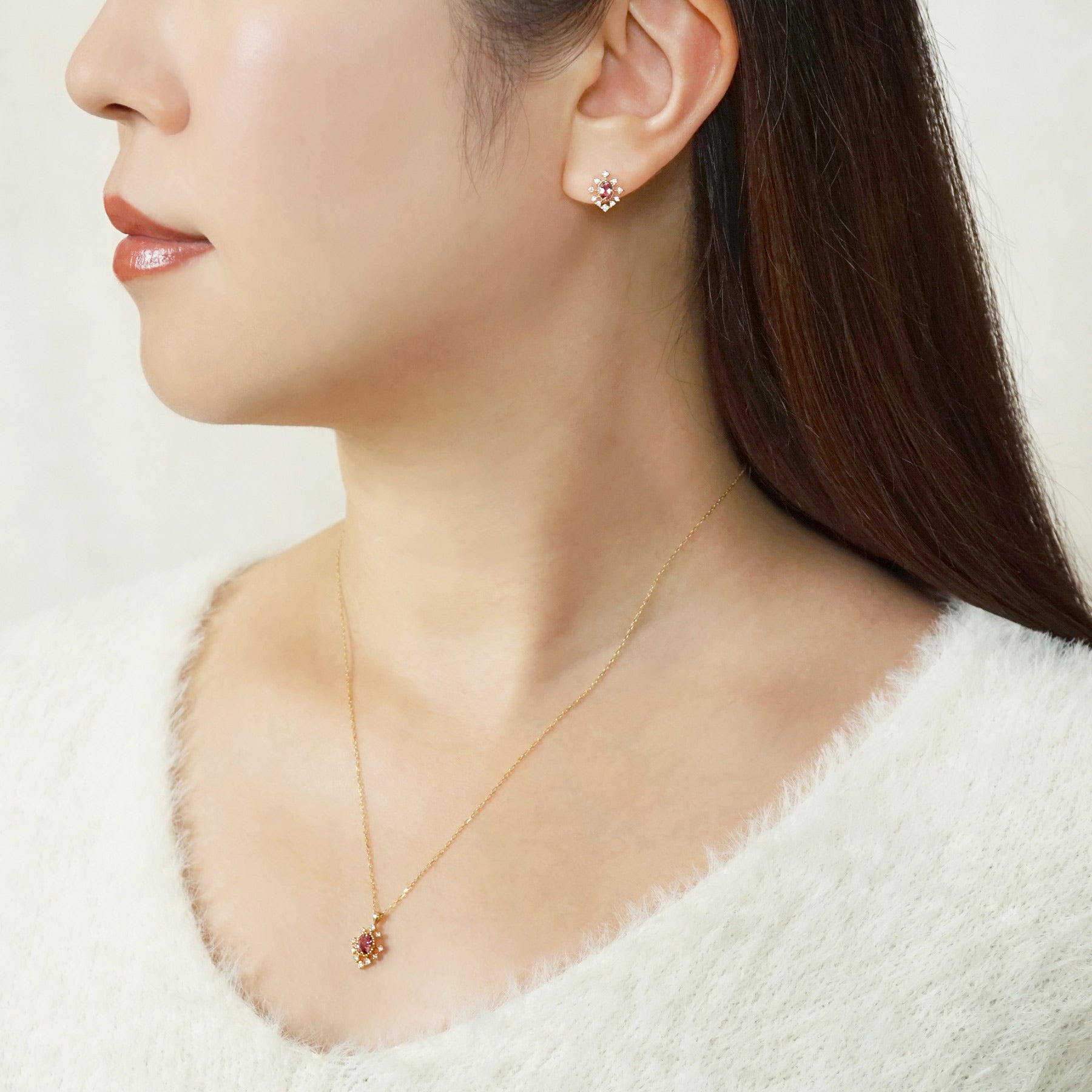 18K/10K Moissanite Pink Tourmaline Earrings [Birth of a Star] (Yellow Gold) - Model Image