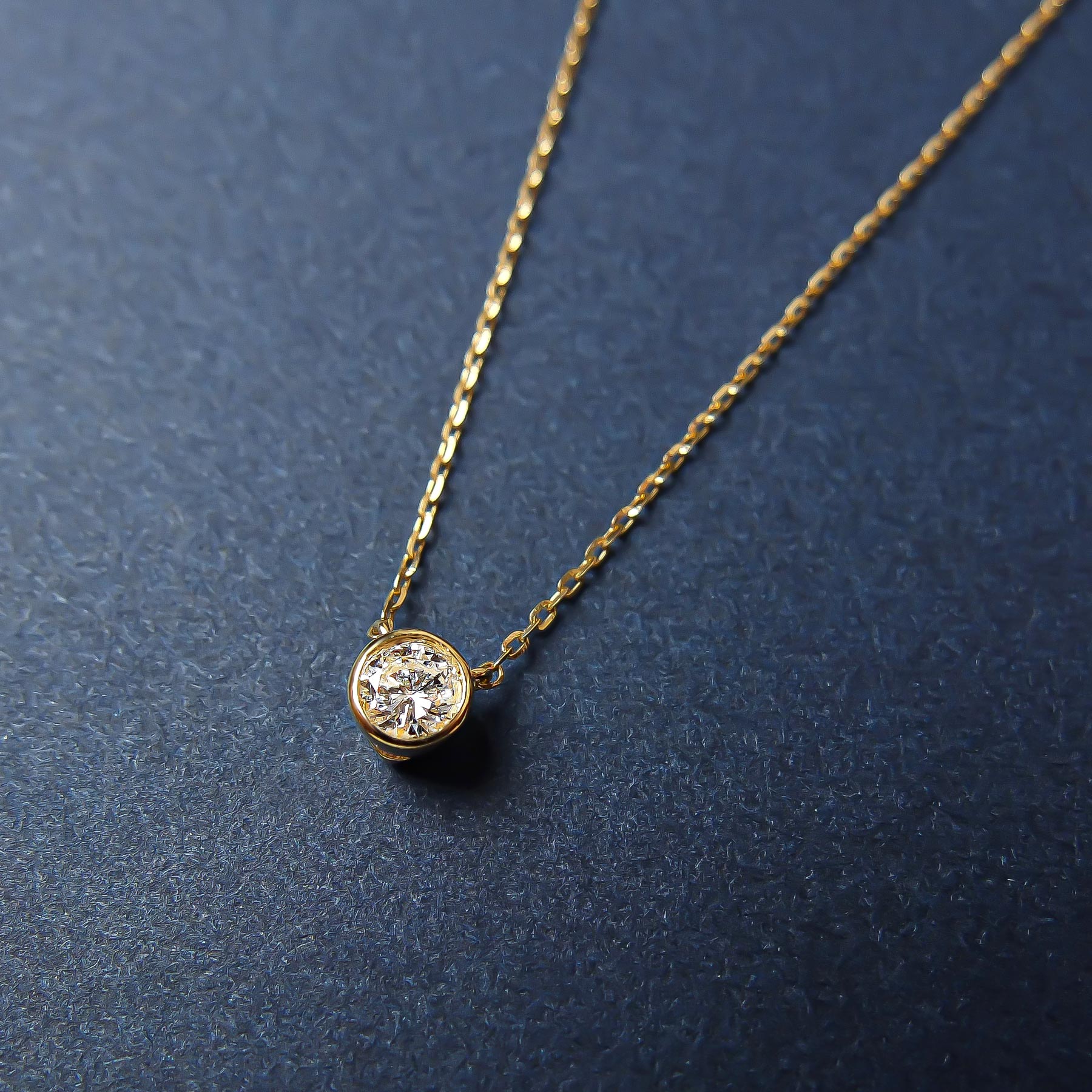 [Limited Edition] 18K Diamond Solitaire Necklace (Yellow Gold) - Product Image