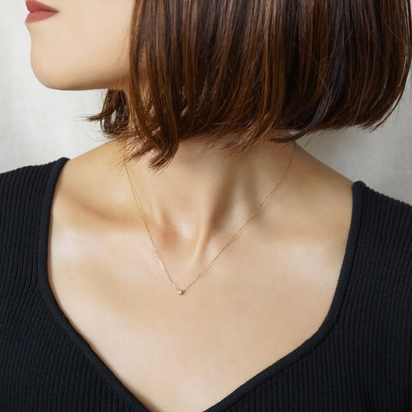 10K Diamond 6-Prong Meritia Necklace (Yellow Gold) - Model Image