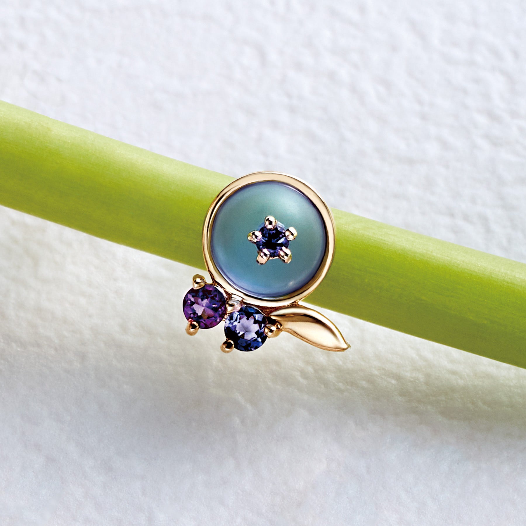 [Solo Earring] 18K/10K Blueberry Single Earring (Yellow Gold) - Product Image